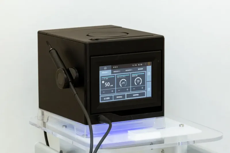 今井歯科に導入されている先進の重度歯周病治療器ブルーラジカル P-01